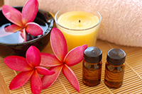 Utensilien für Aromaöl Therapie